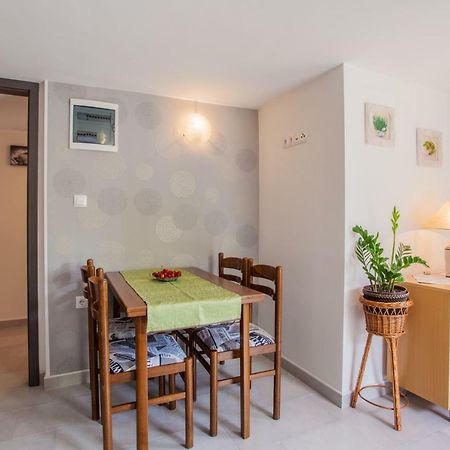 Apartment Enjoy And Relax Црес Экстерьер фото
